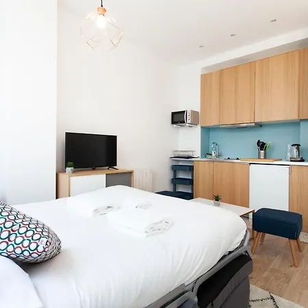 Appartement Luminous Appt And Design Close To The Sacred Heart